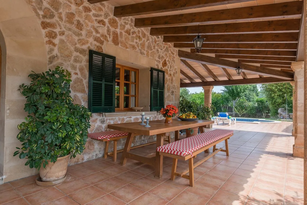 Can Bajoca Pollenca Villa