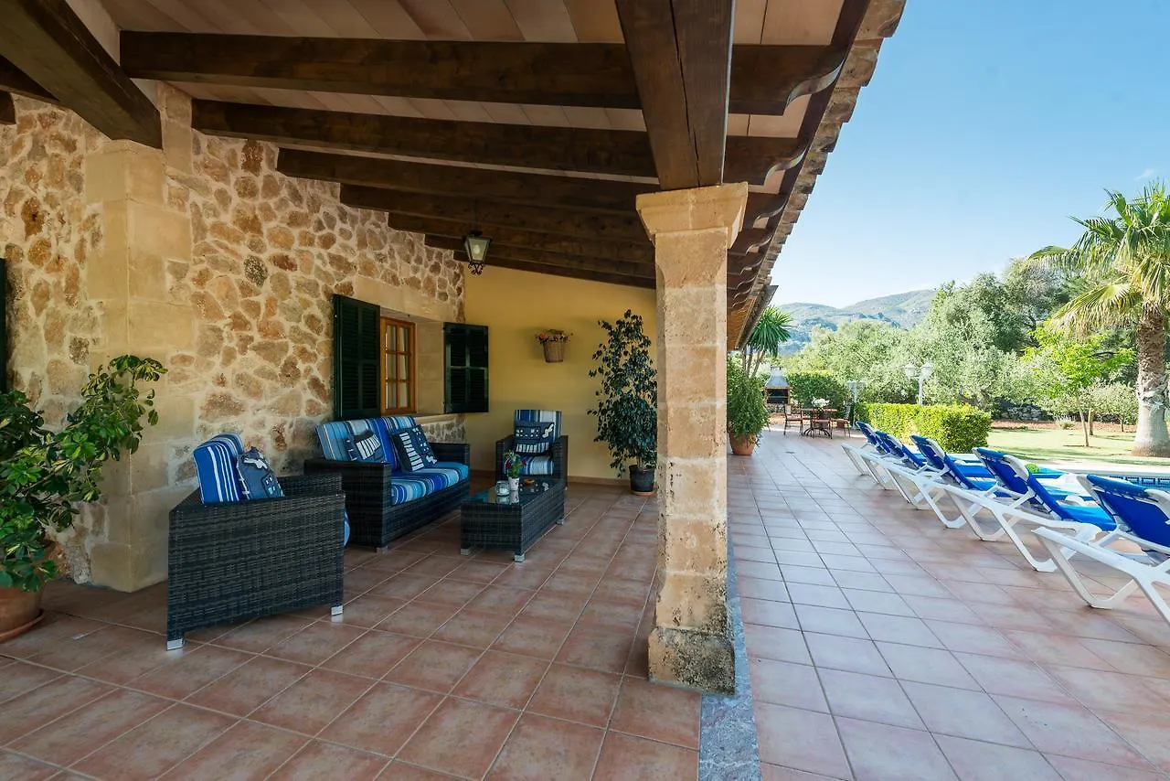 Can Bajoca Pollenca Villa