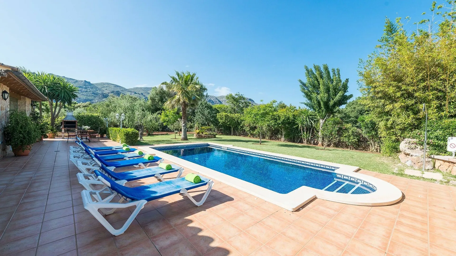 Can Bajoca Pollenca Villa